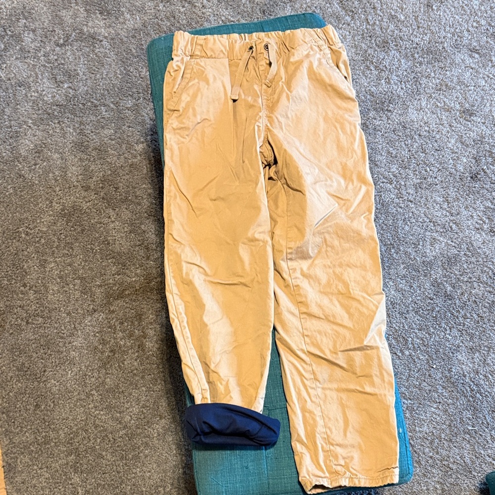 EUC TOMMY BAHAMA BOYS LINED KHAKI PANTS     SIZE 12